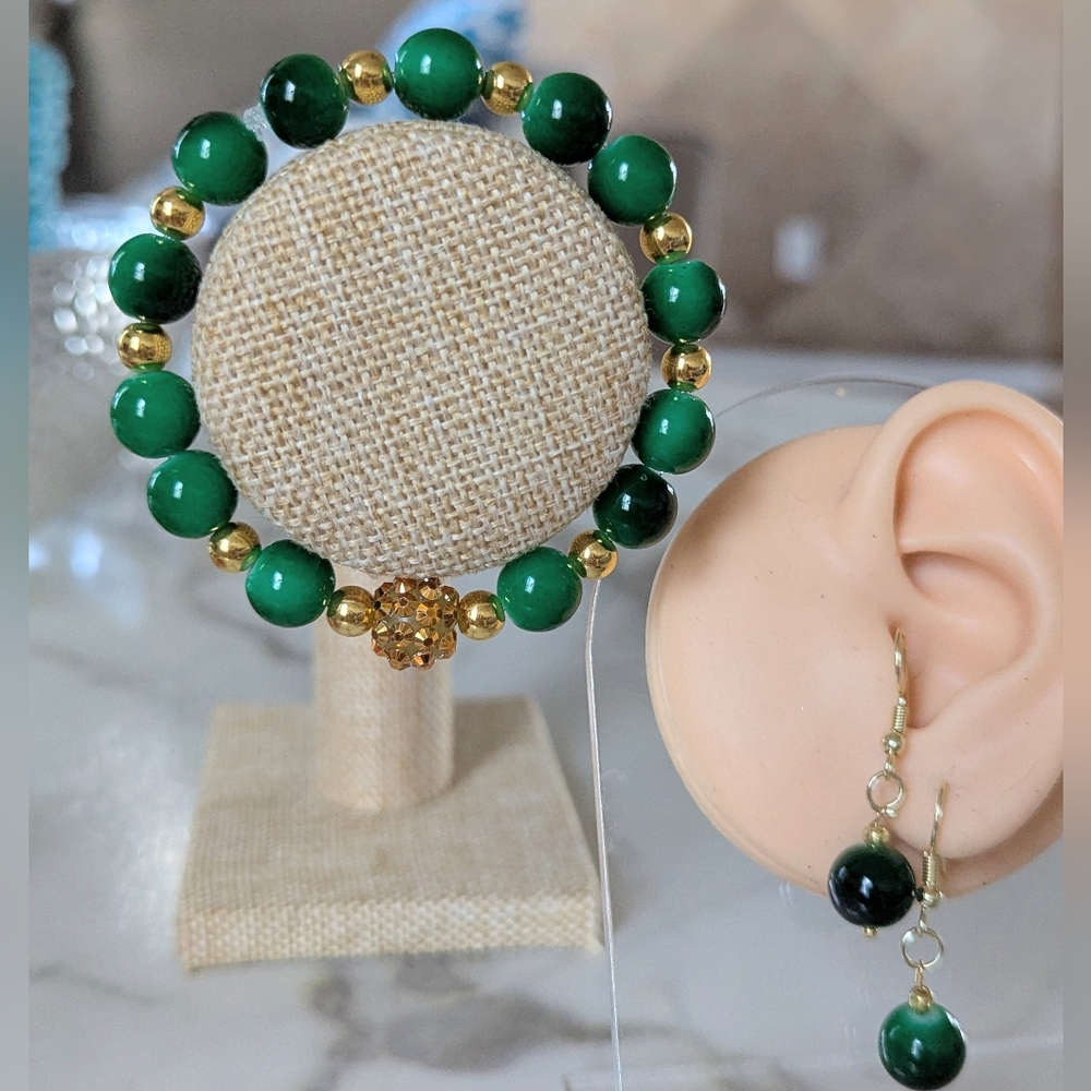 Glass Beaded Stretch Bracelet and Earring Set (6.75")